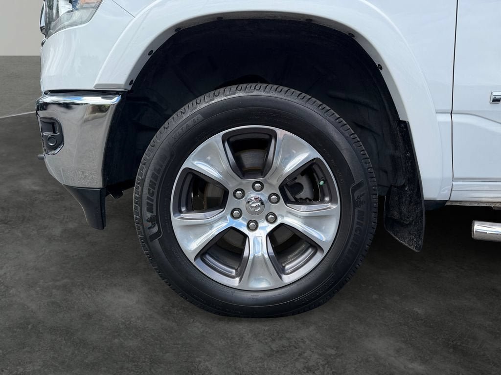 Used 2021 RAM 1500 Laramie AWD/4WD image 4