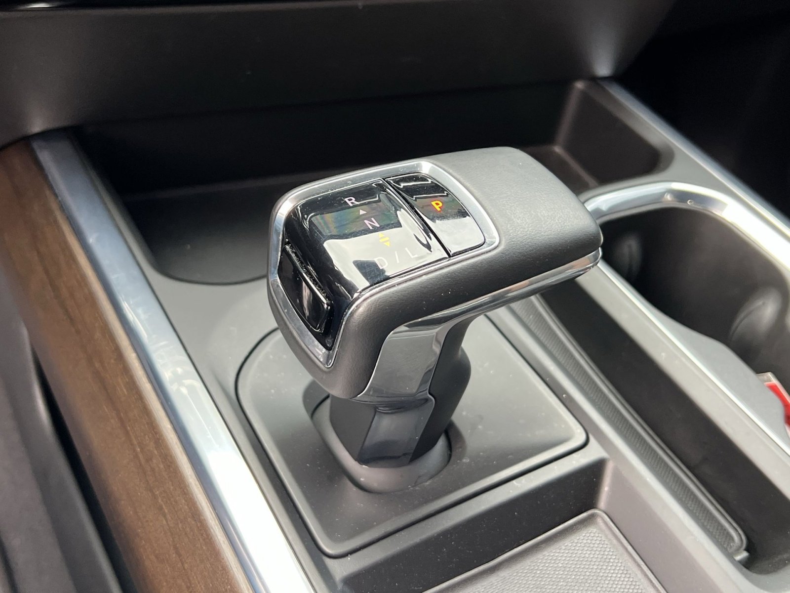 Used 2024 Chevrolet Silverado 1500 High Country image 21