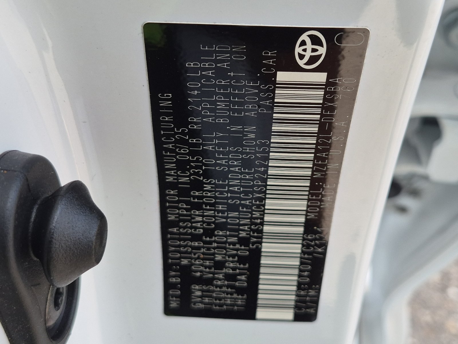 Certified 2025 Toyota Corolla SE FWD image 25