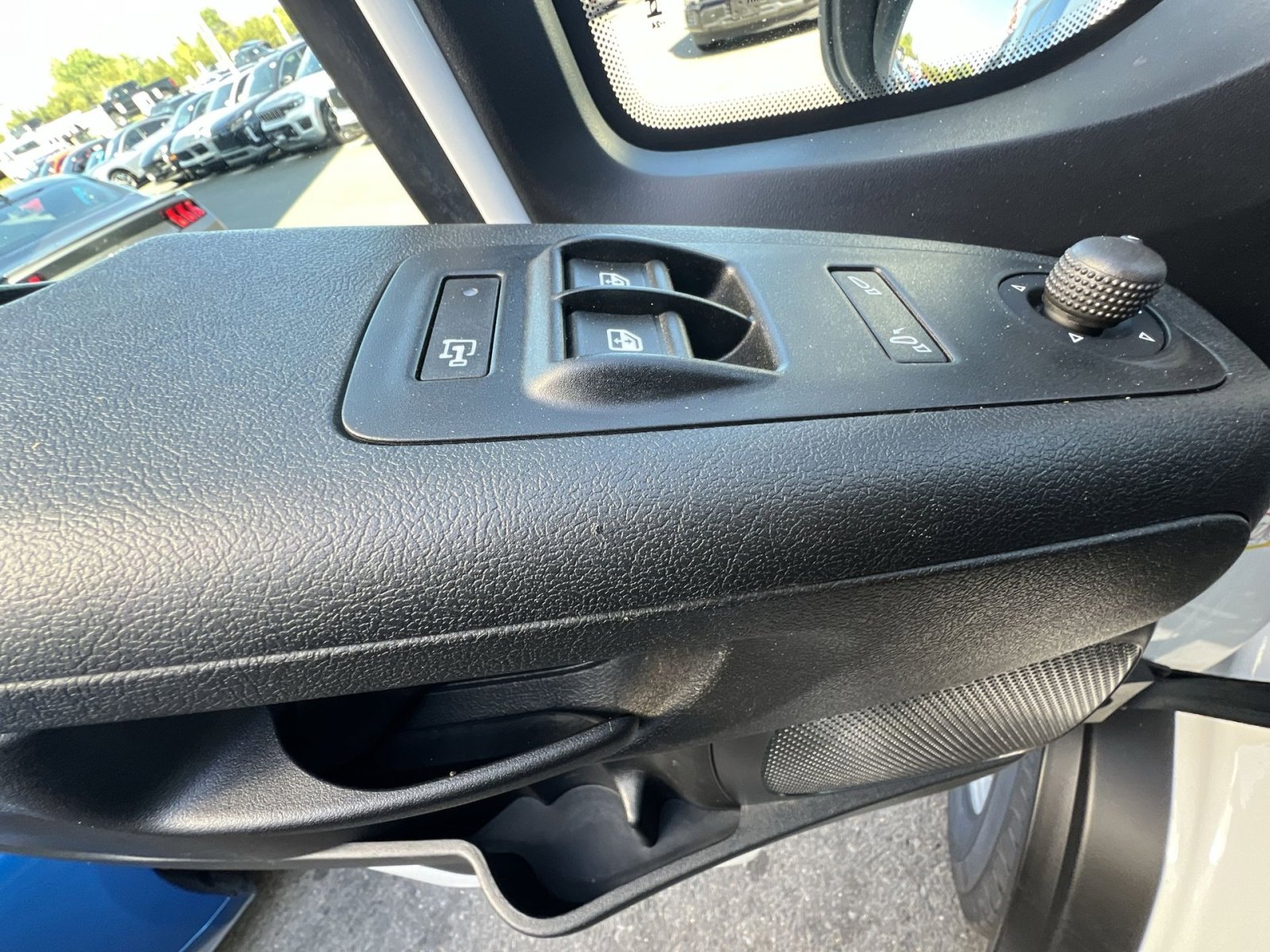 Used 2024 RAM ProMaster 2500 w/ Convenience Group FWD image 23