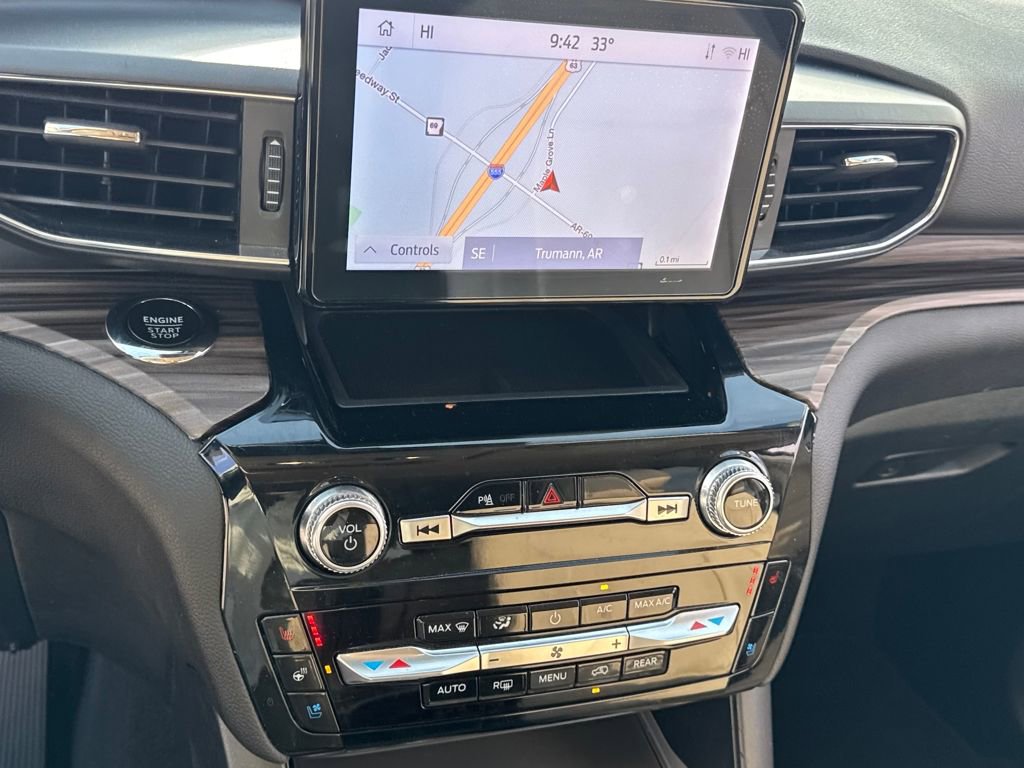 Used 2023 Ford Explorer Limited w/ Equipment Group 301A image 20