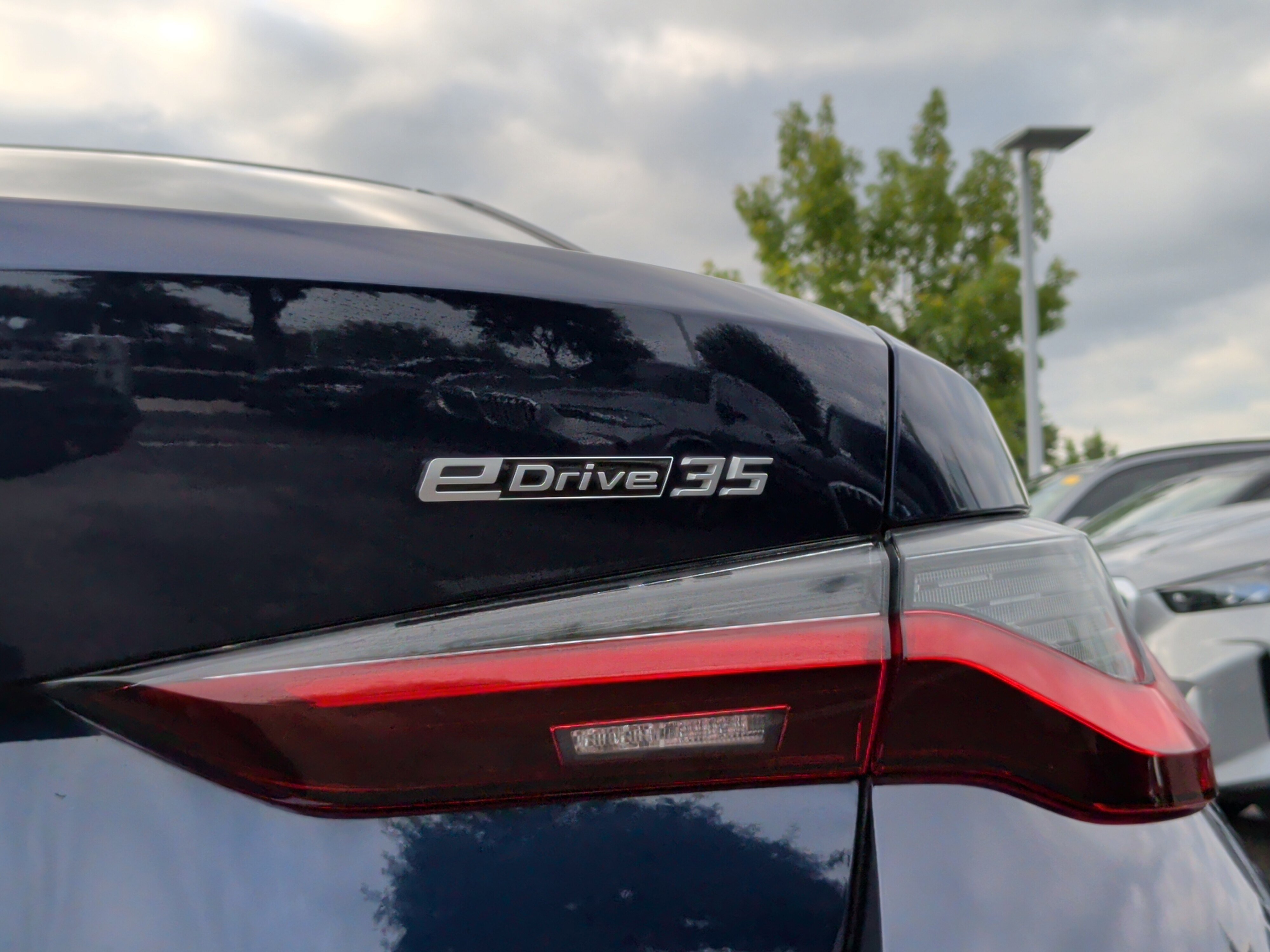 Certified 2023 BMW i4 eDrive35 w/ Premium Package RWD image 10