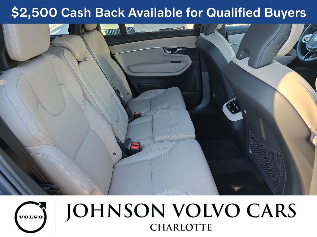New 2026 Volvo XC90 B6 Ultra w/ Lounge Package image 16
