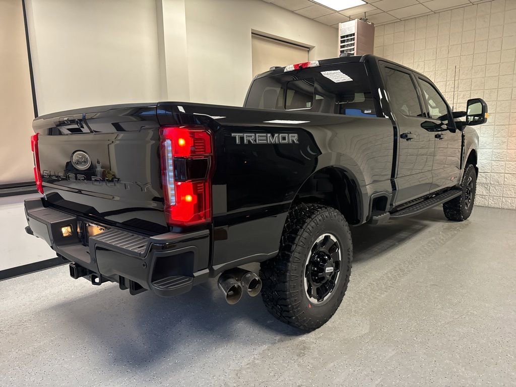 New 2026 Ford F350 Lariat w/ Tremor Off-Road Package image 23