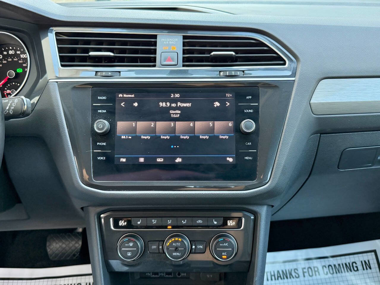 Used 2019 Volkswagen Tiguan SE image 35