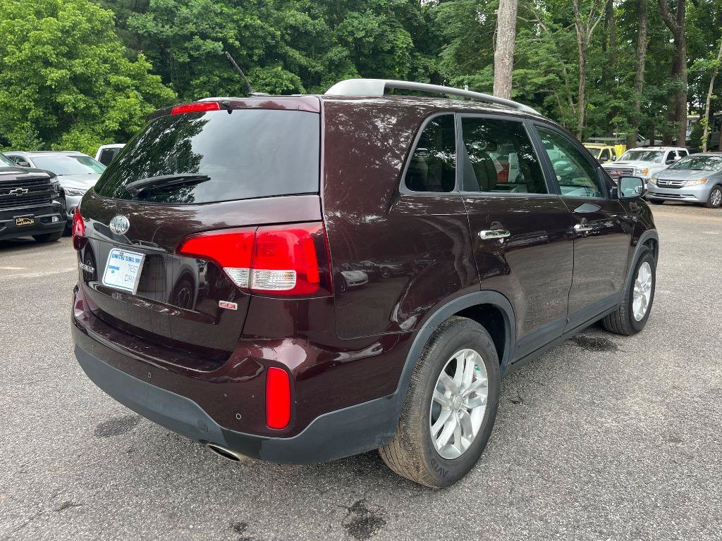 Used 2014 Kia Sorento LX FWD image 9