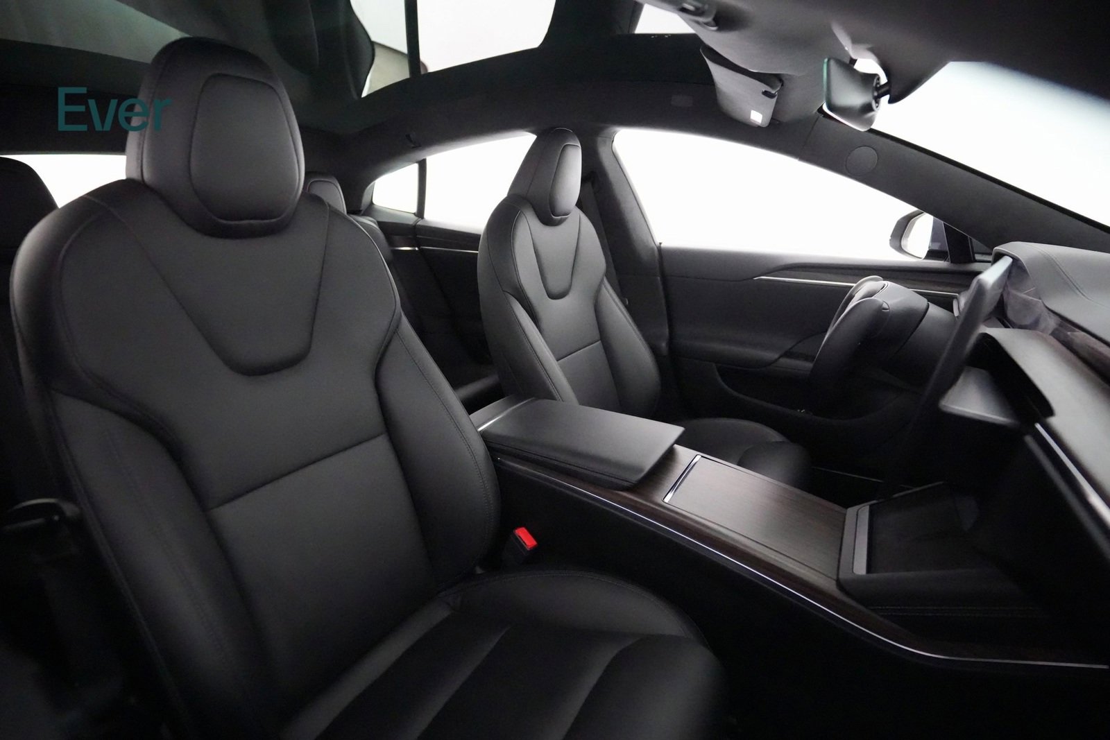 Used 2023 Tesla Model S image 8