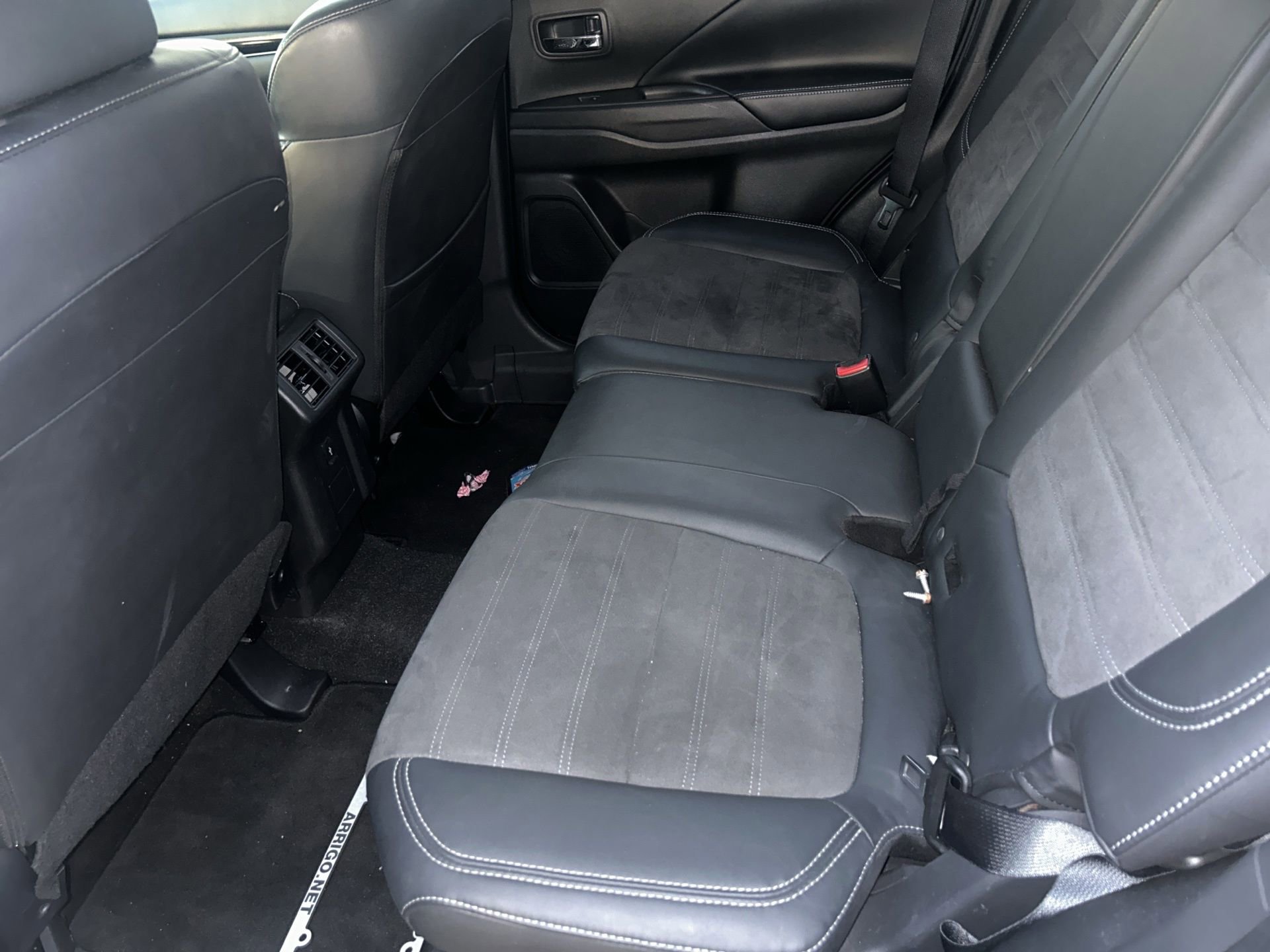 Used 2019 Mitsubishi Outlander SE image 5