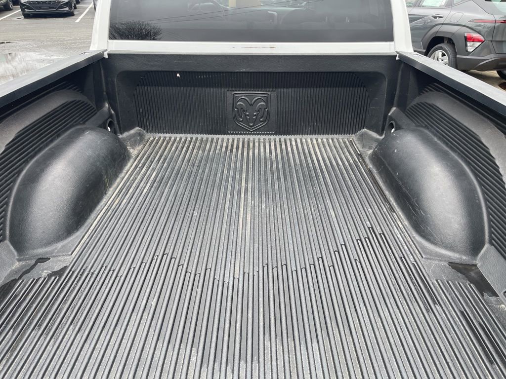 Used 2017 RAM 1500 Express image 27