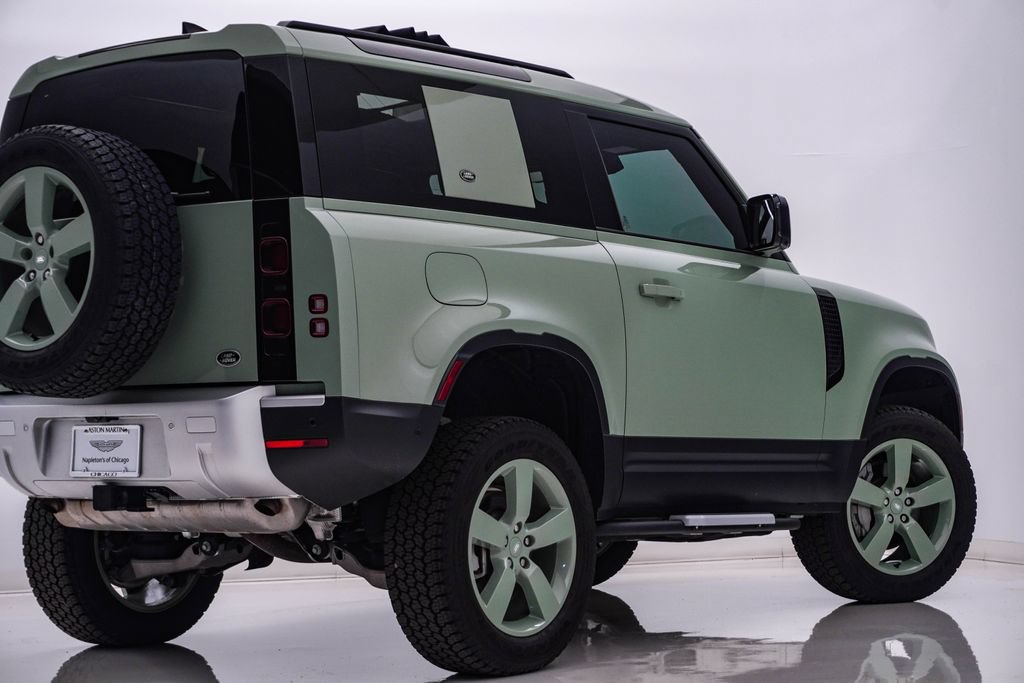 Used 2023 Land Rover Defender 110 75th Limited Edition AWD/4WD image 10