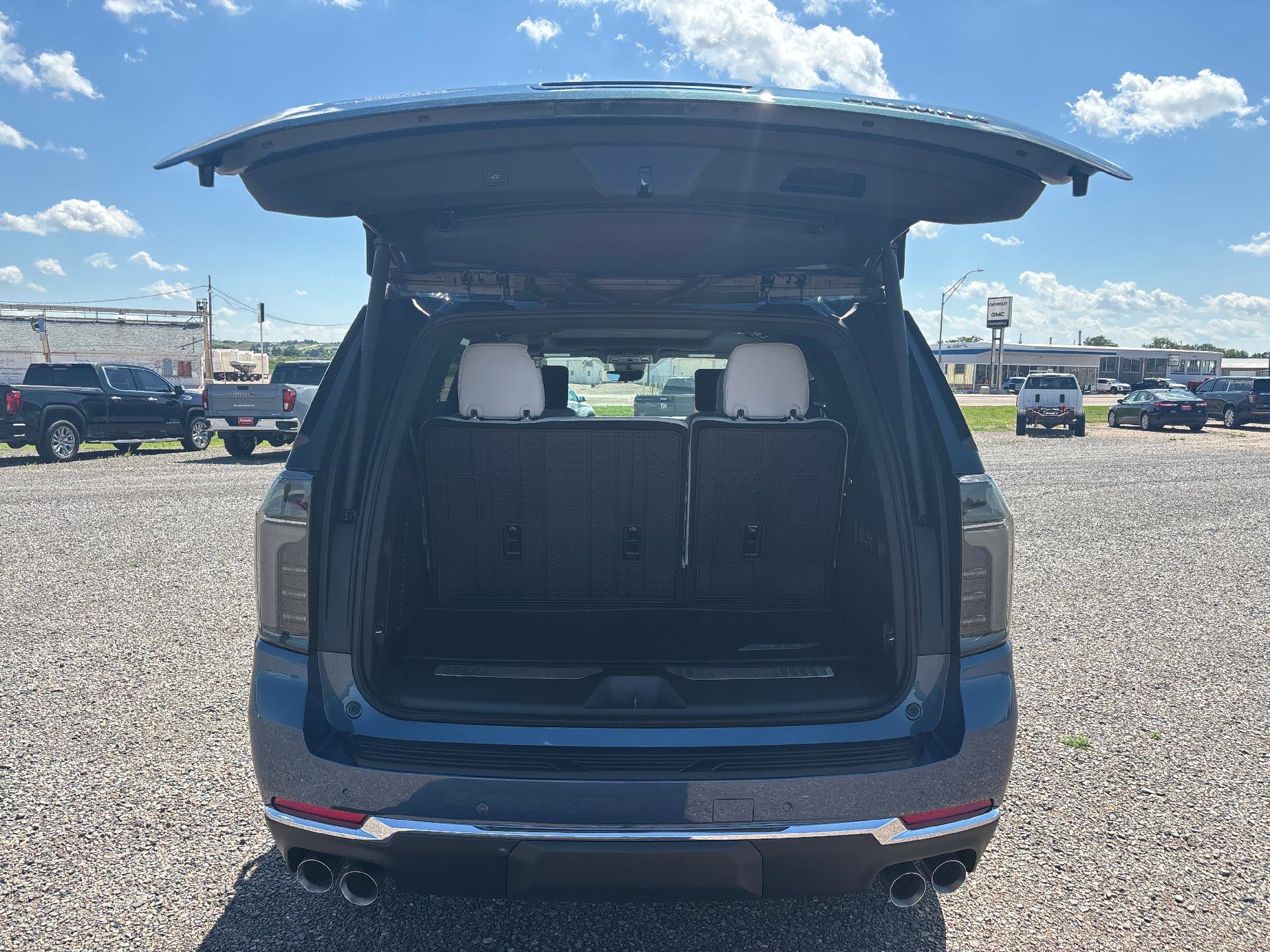 New 2025 Chevrolet Tahoe Premier image 5