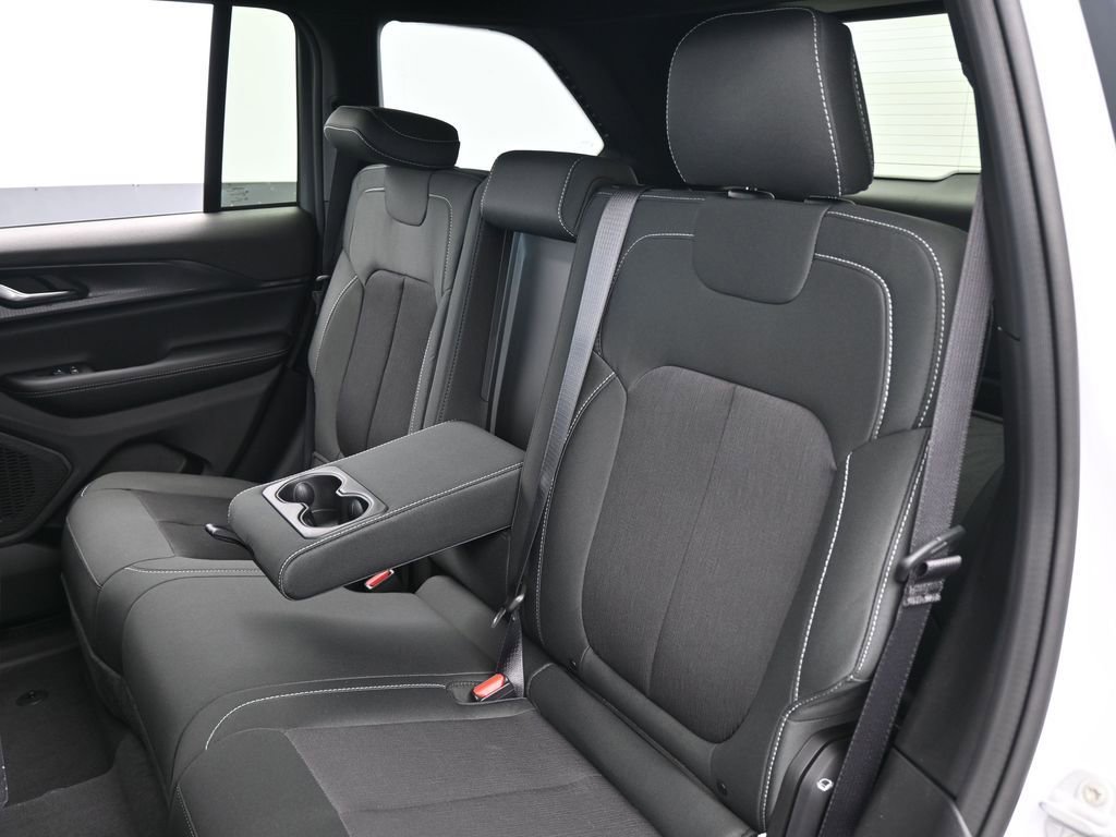 New 2026 Jeep Grand Cherokee Laredo X image 29