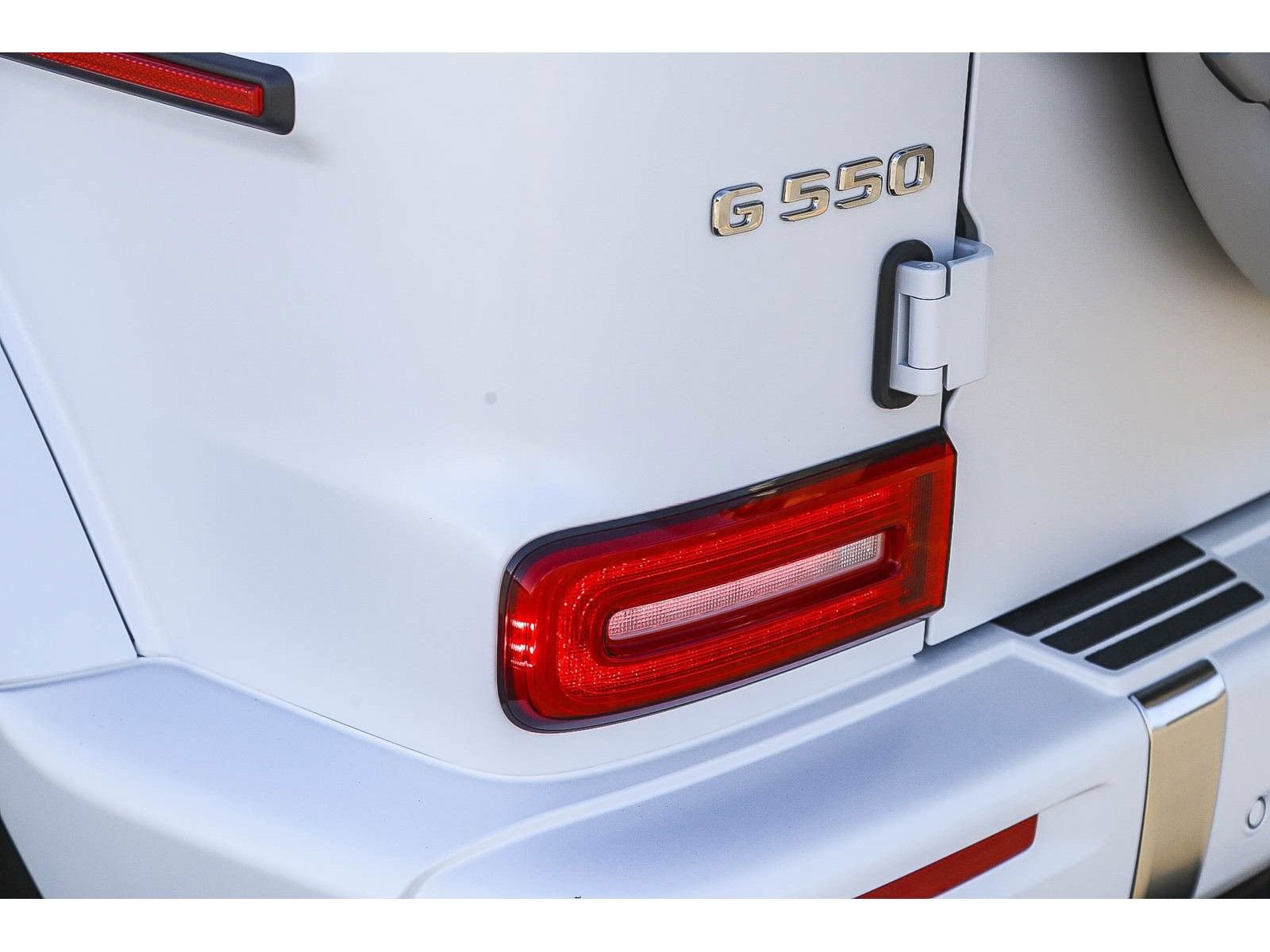 New 2026 Mercedes-Benz G 550 image 8