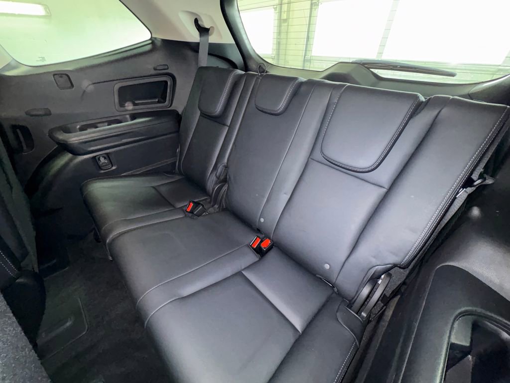 Used 2023 Subaru Ascent Limited image 23
