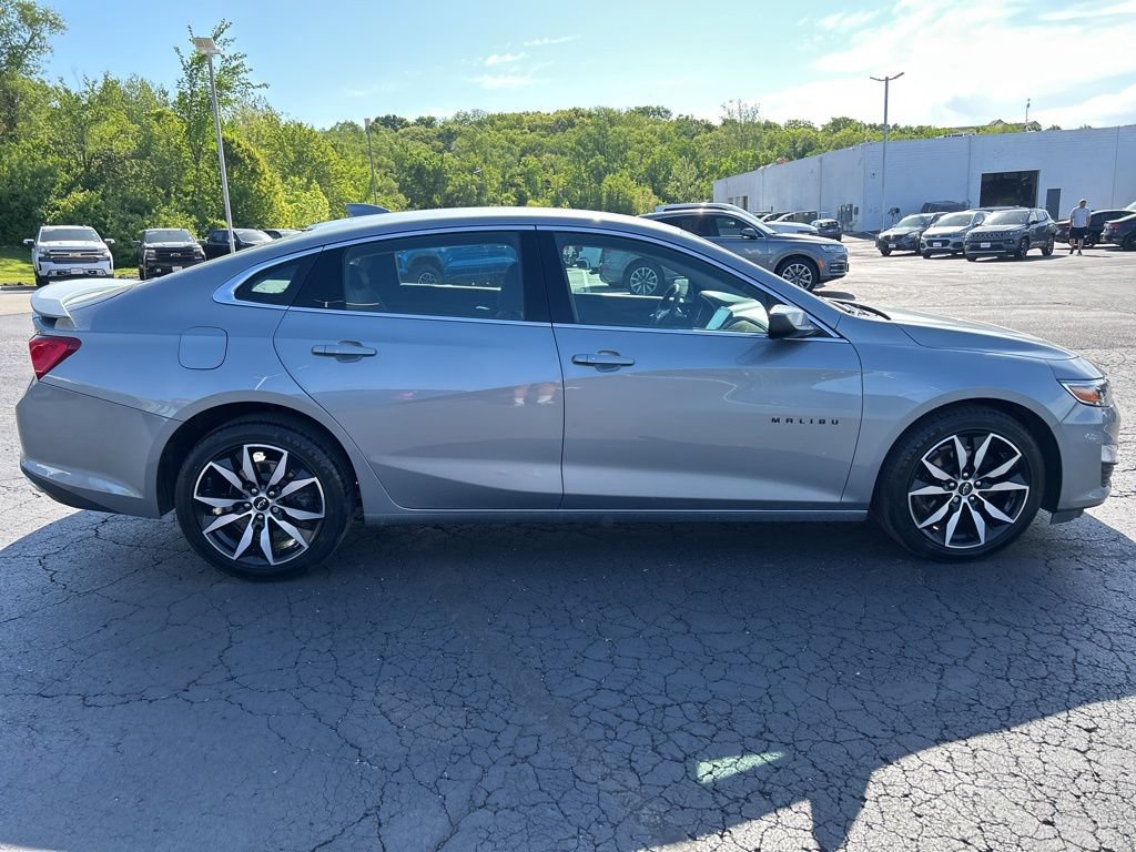 Used 2024 Chevrolet Malibu RS FWD image 7