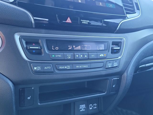 Certified 2023 Honda Passport TrailSport image 25