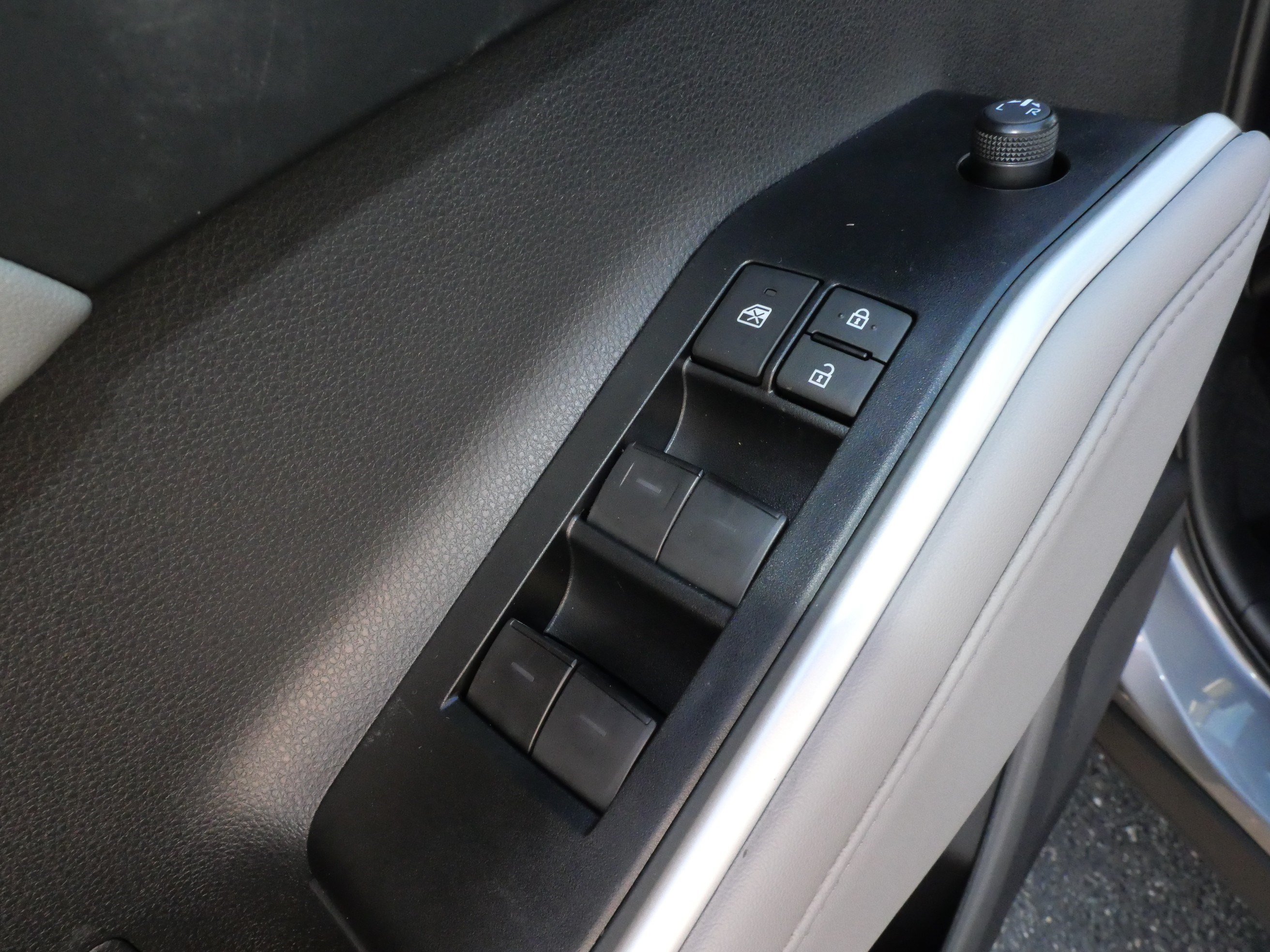 Certified 2026 Toyota Highlander XLE AWD/4WD image 21