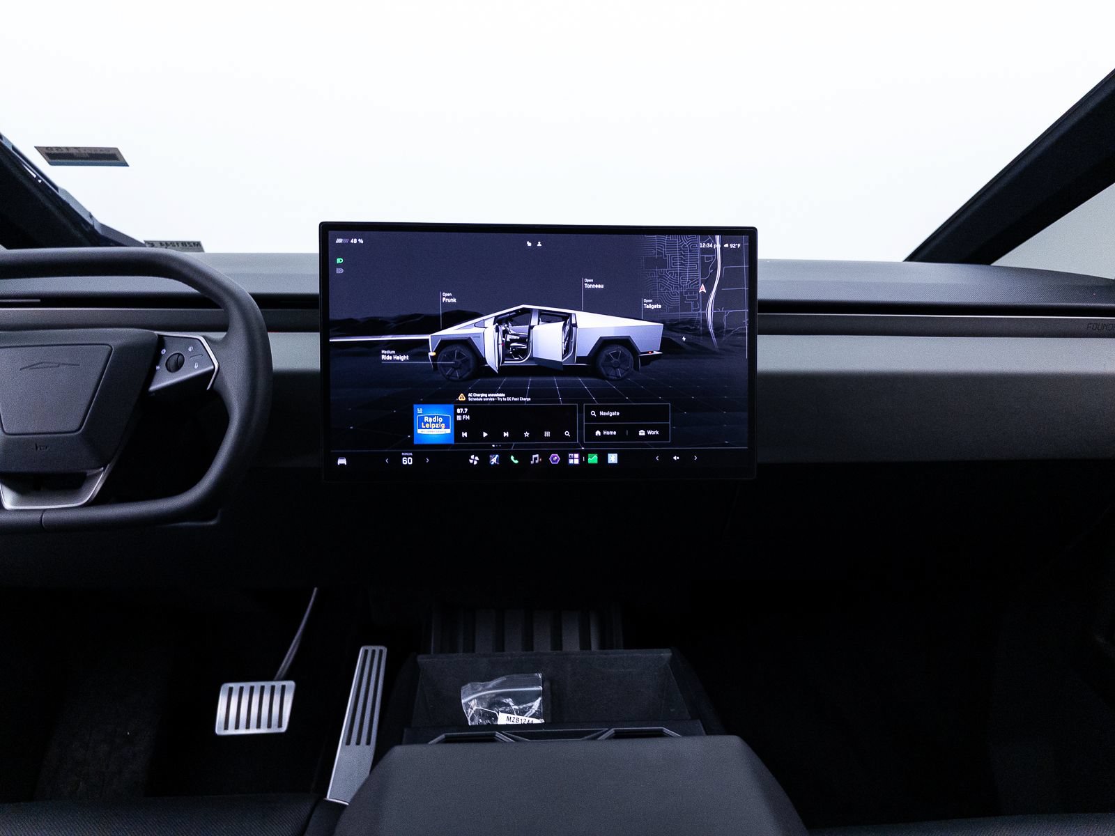 Used 2024 Tesla Cybertruck AWD Crew Cab image 10