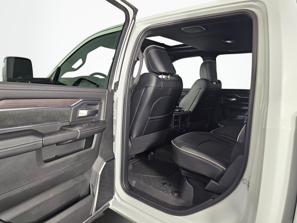 New 2026 RAM 3500 Laramie w/ Night Edition AWD/4WD image 34
