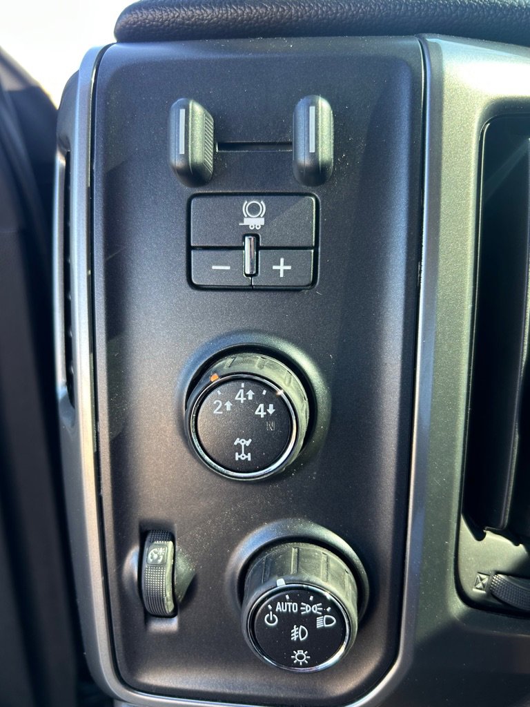 Used 2015 Chevrolet Silverado 3500 LTZ w/ Duramax Plus Package image 17