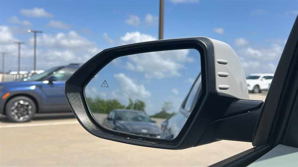 Certified 2025 Hyundai Kona SEL image 18