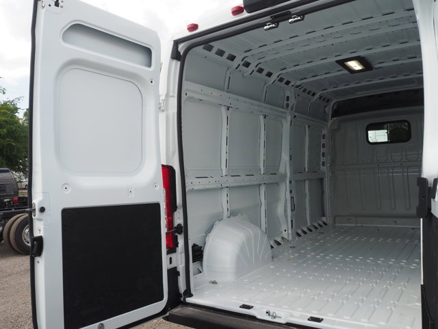 New 2026 RAM ProMaster 2500 w/ Convenience Group image 20