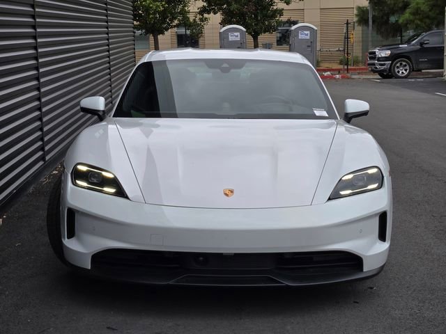 Used 2025 Porsche Taycan 4S image 10