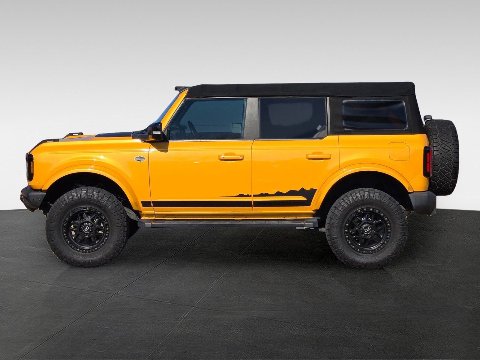 Used 2021 Ford Bronco Wildtrak AWD/4WD image 8