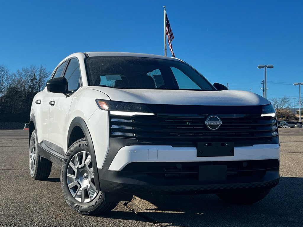 New 2026 Nissan Kicks S image 2