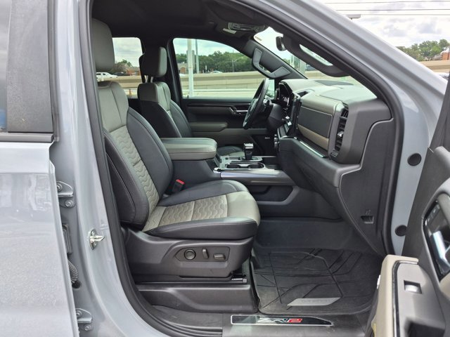 Used 2024 Chevrolet Silverado 1500 ZR2 w/ Technology Package AWD/4WD image 19