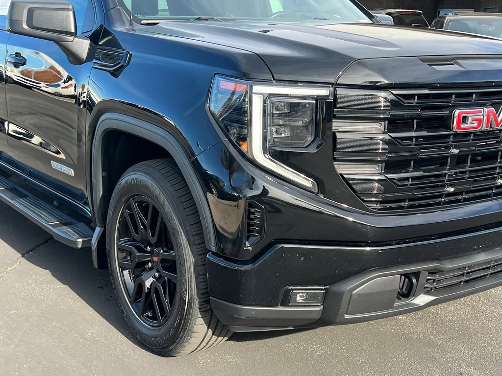 Used 2023 GMC Sierra 1500 Elevation image 10