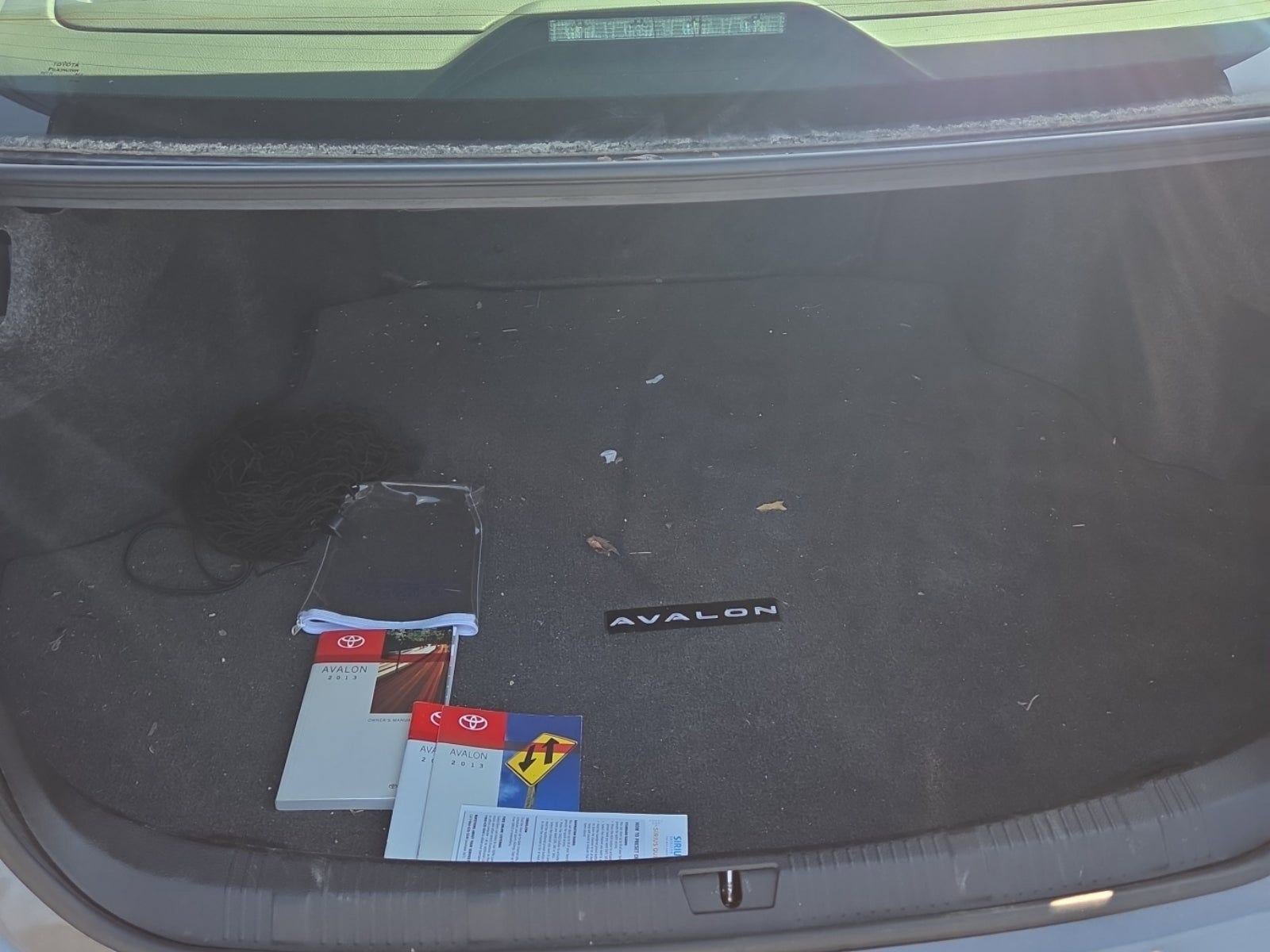 Used 2013 Toyota Avalon Limited image 11