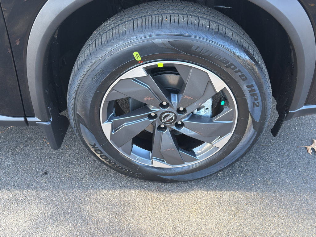 New 2026 Nissan Rogue SV w/ Cold Weather Package image 9