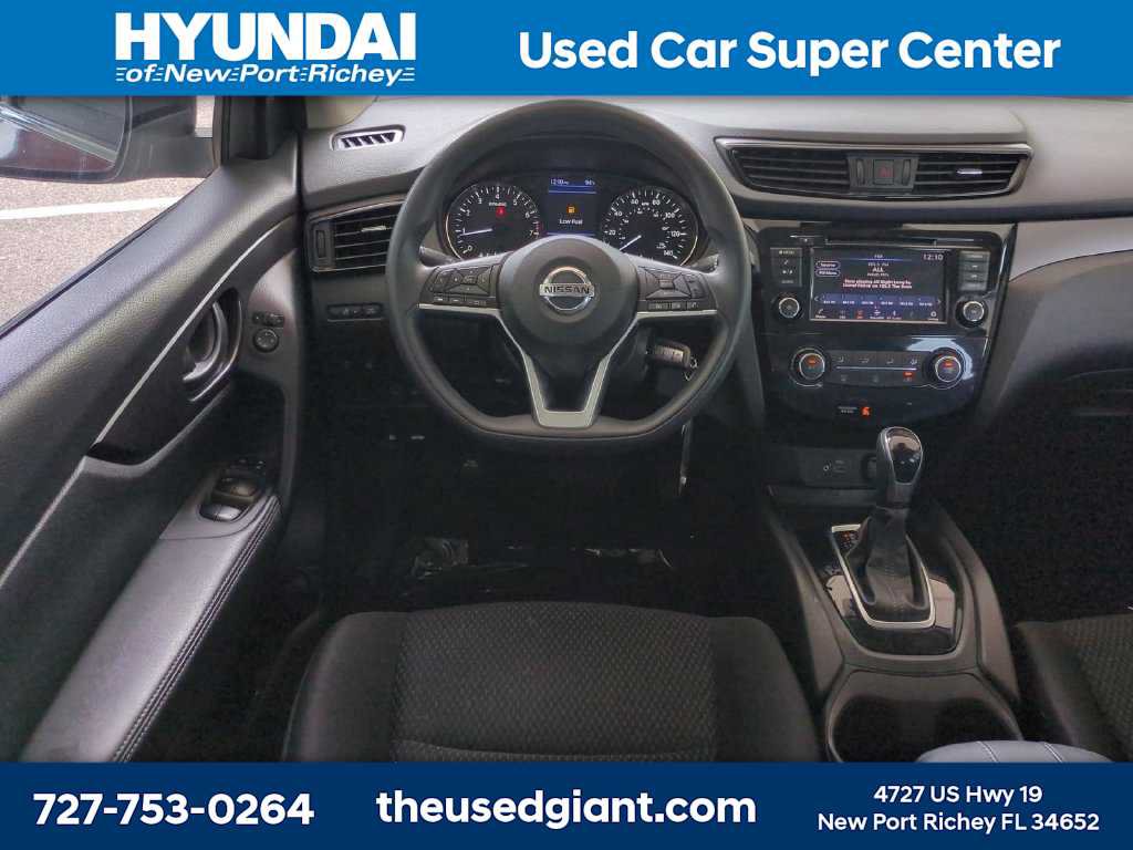 Used 2020 Nissan Rogue Sport S w/ Appearance Package FWD image 16