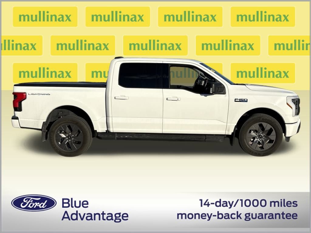 Used 2024 Ford F150 Lightning Flash image 2