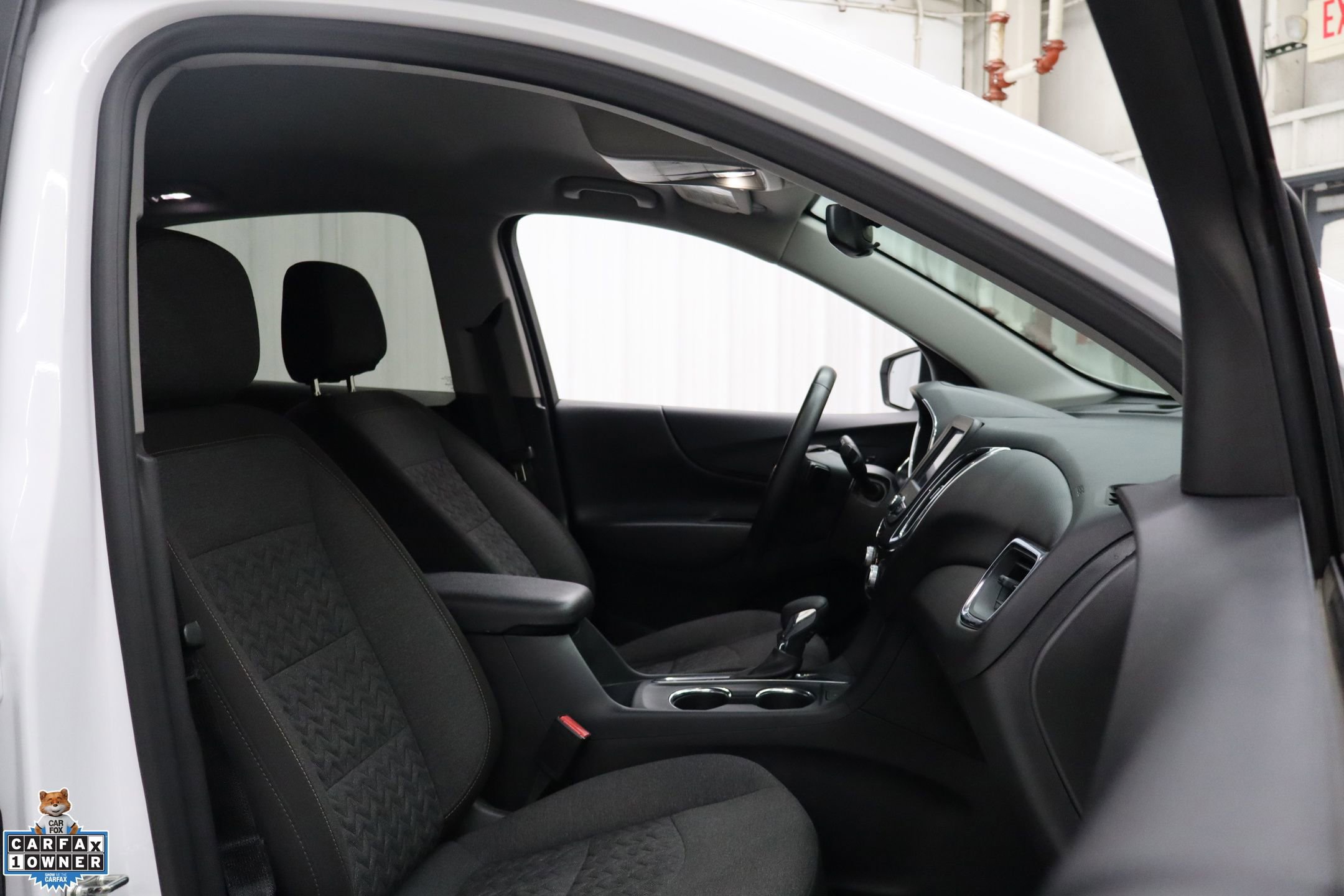Used 2024 Chevrolet Equinox LT FWD image 30