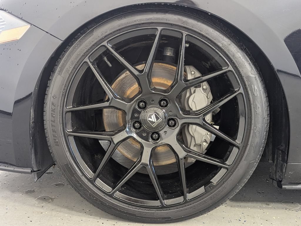 Used 2023 Ford Mustang GT RWD image 8