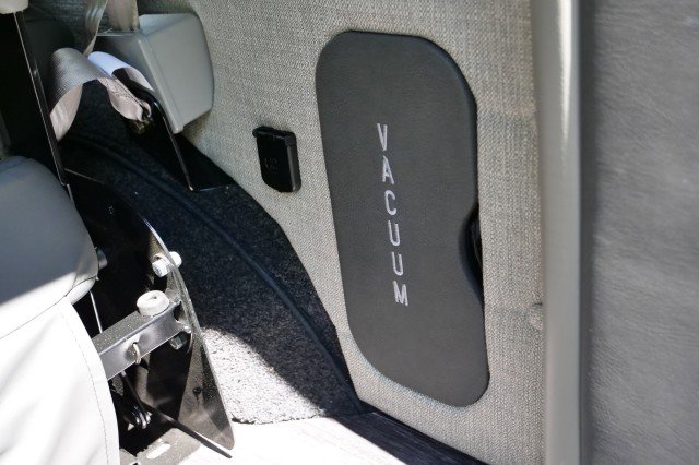 Used 2025 Chevrolet Express 2500 w/ Driver Convenience Package image 34