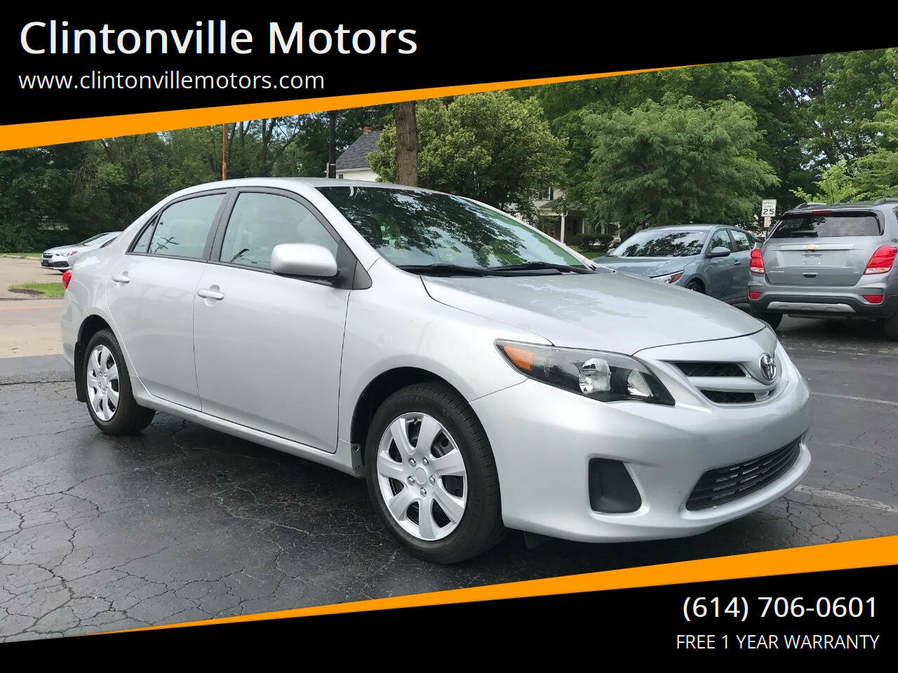 Used 2012 Toyota Corolla LE FWD image 1