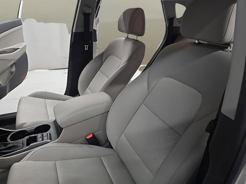 Used 2017 Hyundai Tucson SE image 12