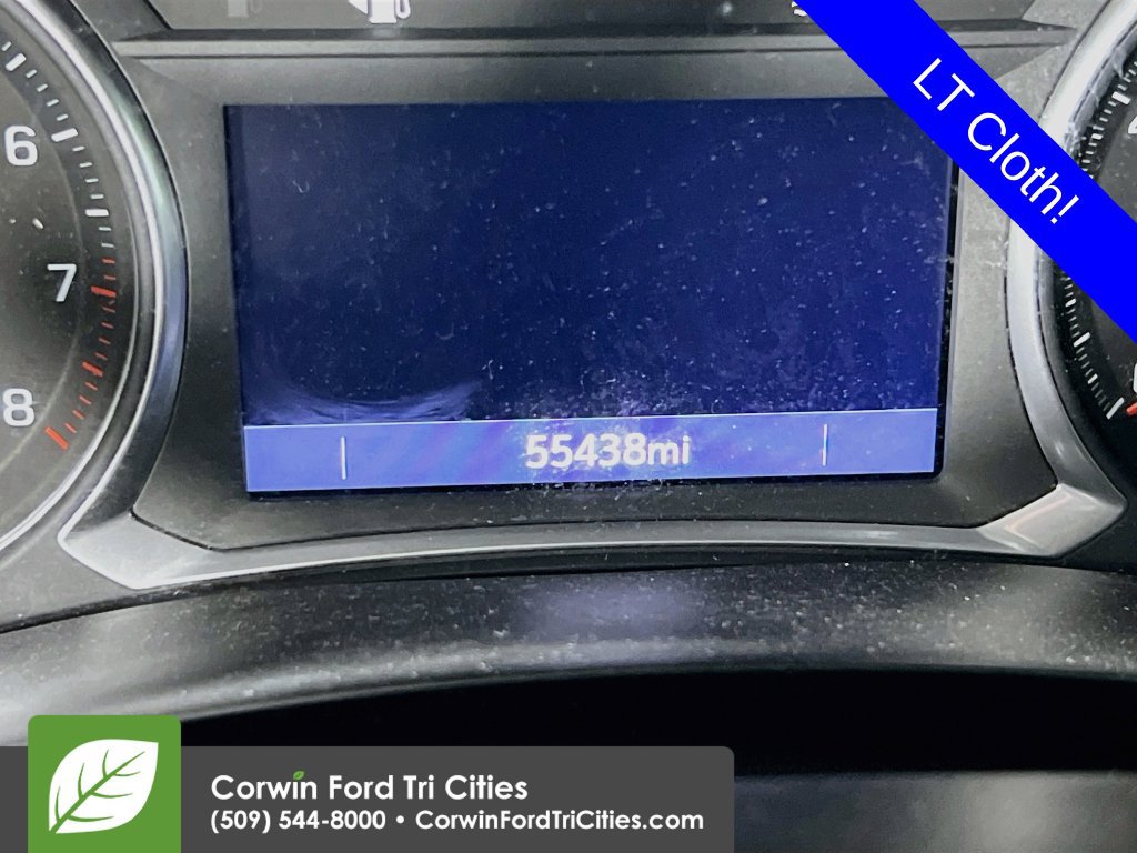 Used 2021 Chevrolet Traverse LT FWD image 2