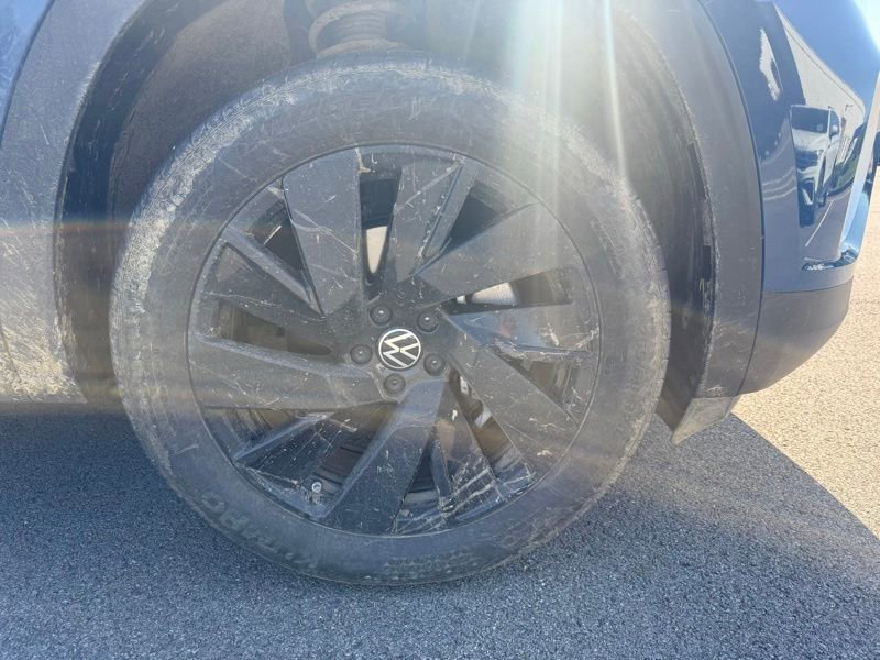 Used 2026 Volkswagen Atlas SE AWD/4WD image 4