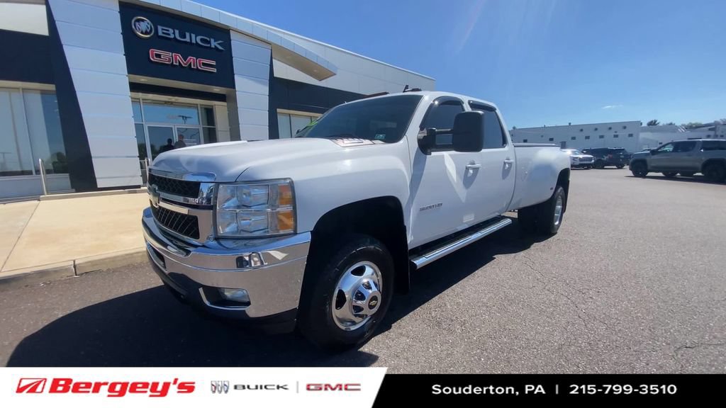 Used 2014 Chevrolet Silverado 3500 LTZ w/ LTZ Plus Package AWD/4WD image 4