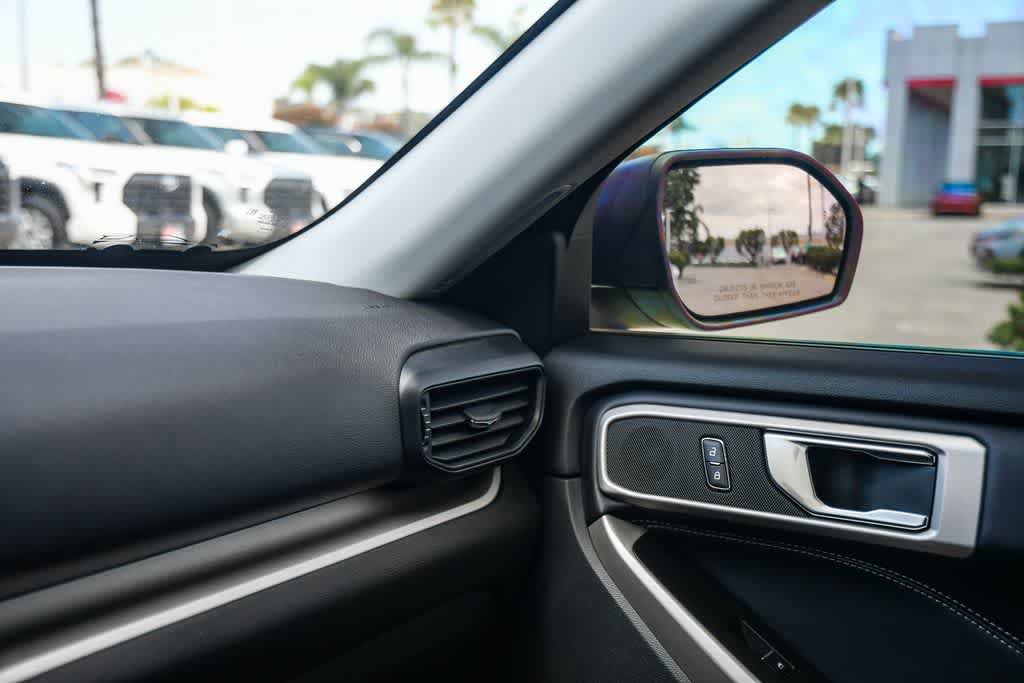 Used 2022 Ford Explorer XLT RWD image 22