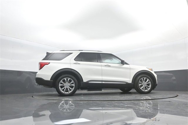 Used 2023 Ford Explorer Limited w/ Equipment Group 301A image 35