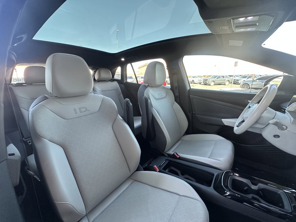 Used 2021 Volkswagen ID.4 1st Edition image 41