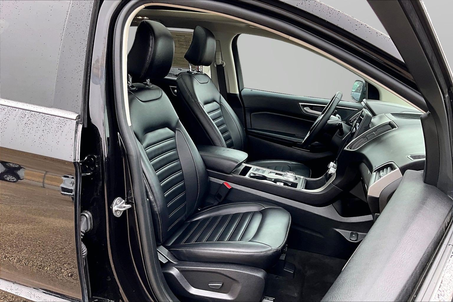 Used 2024 Ford Edge SEL w/ Convenience Package AWD/4WD image 7
