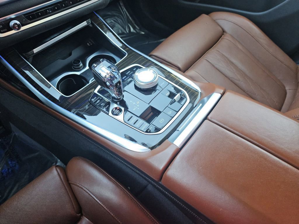 Used 2019 BMW X7 xDrive50i w/ M Sport Package image 38