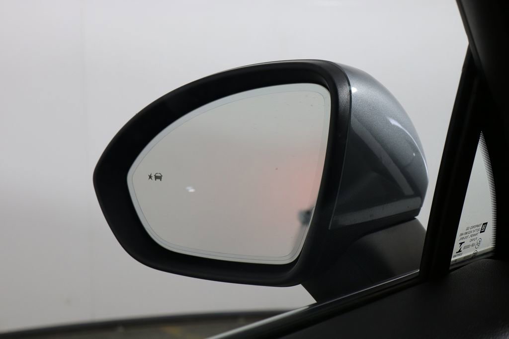 Used 2023 Buick Envision Avenir FWD image 41