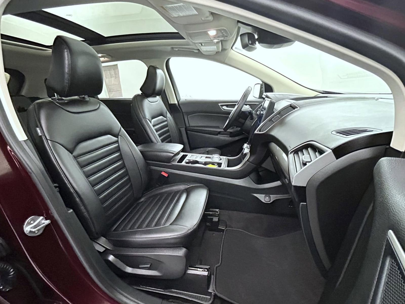 Used 2024 Ford Edge SEL w/ Convenience Package AWD/4WD image 15